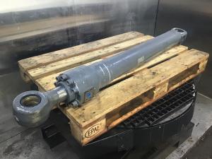 Liebherr Cylinder